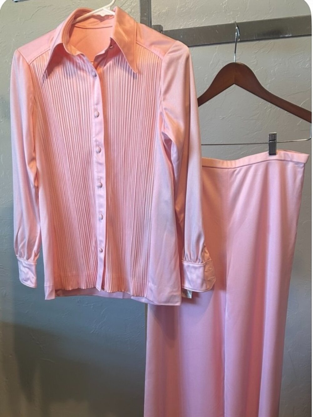 Vintage New Manning Silver Design Pink Pantsuit Size 12, see measurements